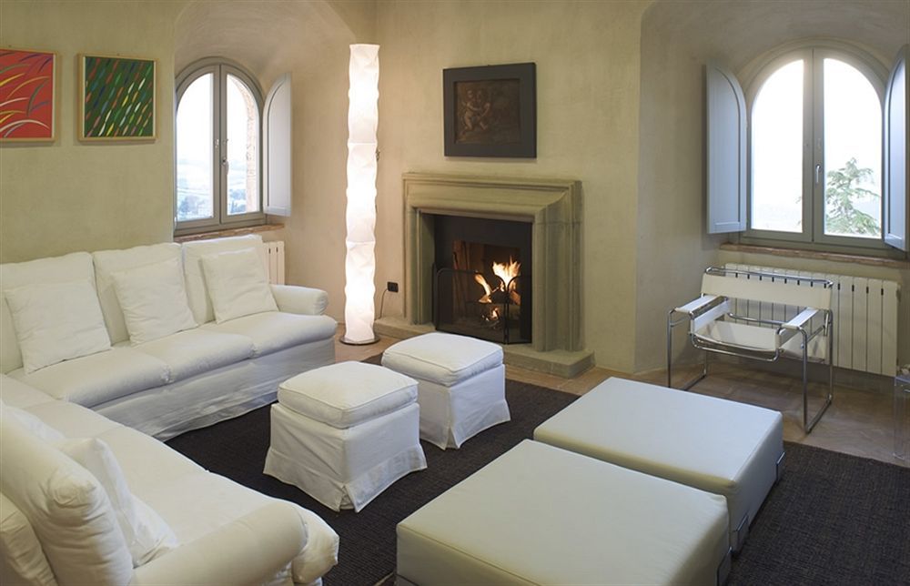 Torre Almonte Aparthotel Todi Luaran gambar