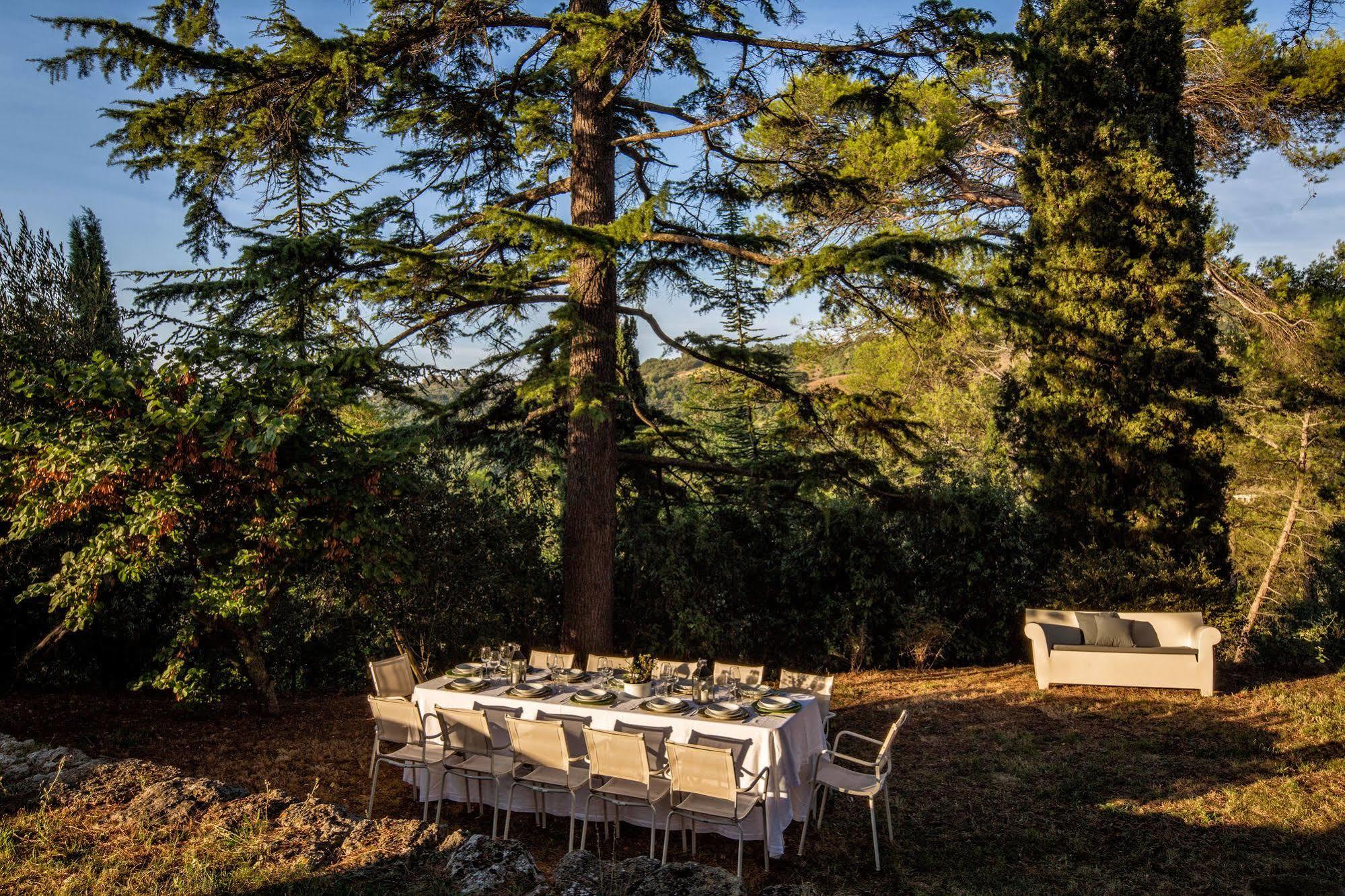 Torre Almonte Aparthotel Todi Luaran gambar