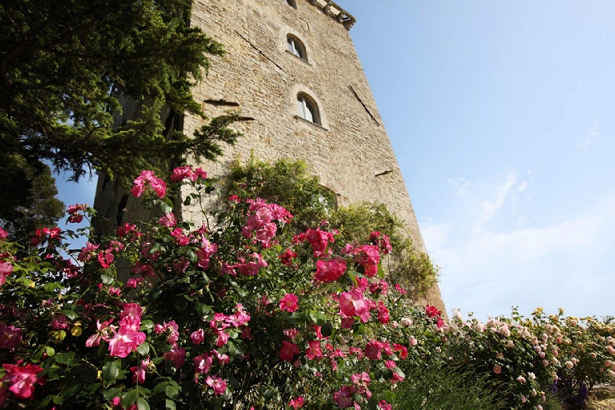 Torre Almonte Aparthotel Todi Luaran gambar