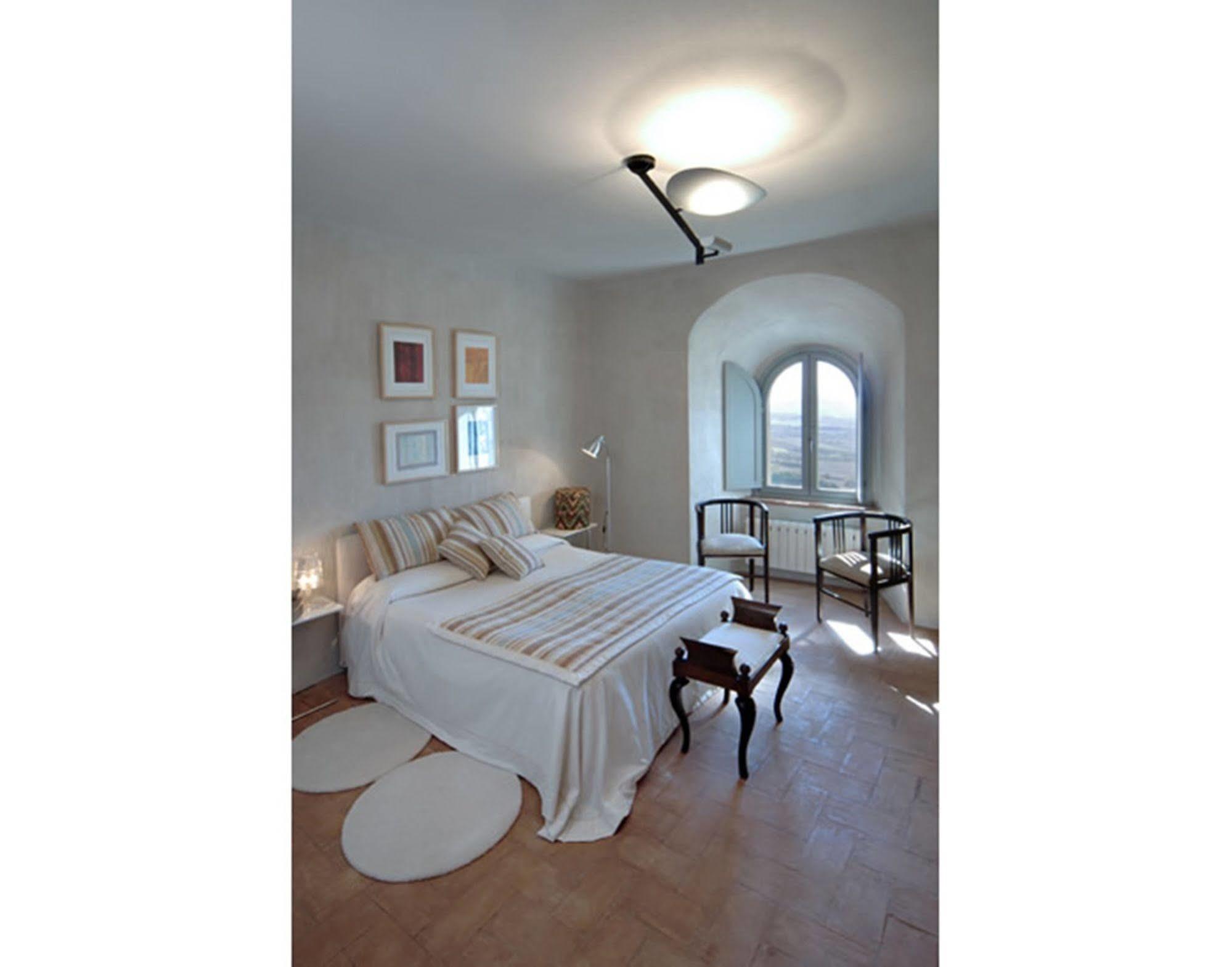 Torre Almonte Aparthotel Todi Luaran gambar